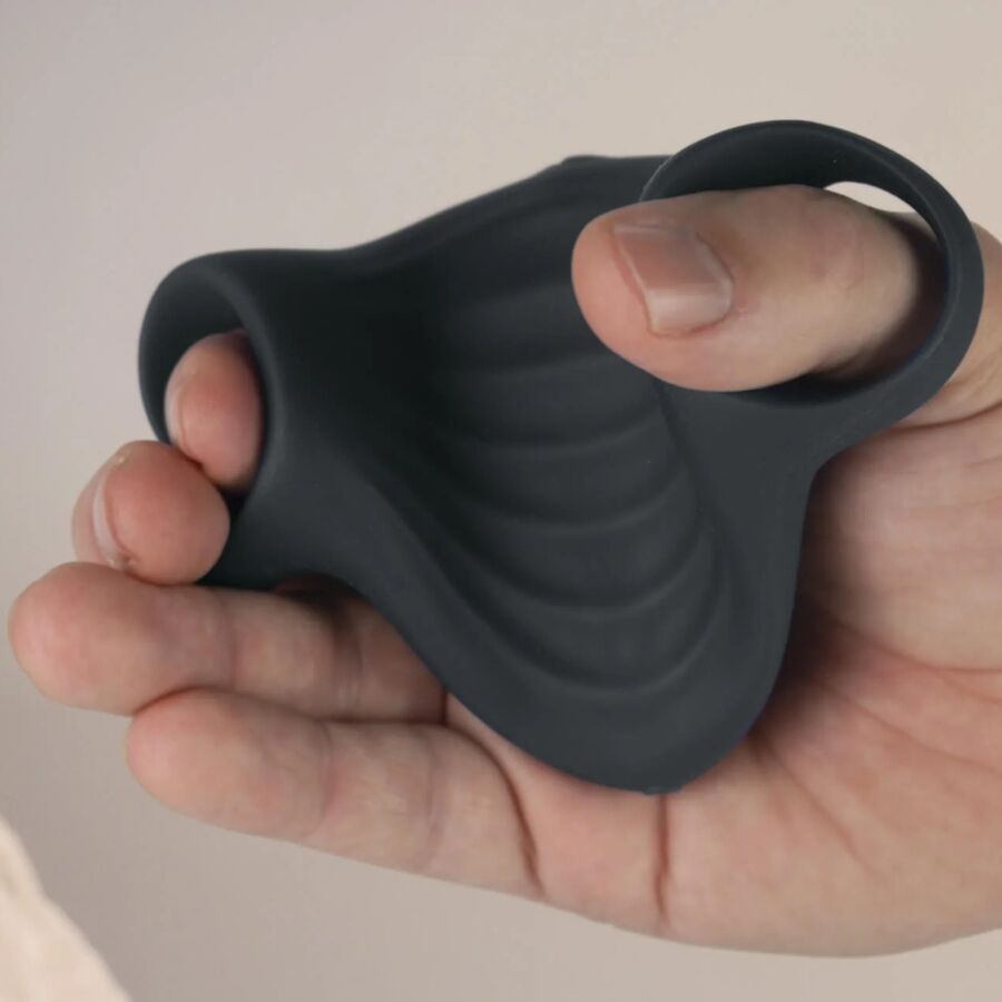 ROCKS-OFF - VIBRATORE FLESSIBILE PALM BLACK MASTURBATOR - immagine 3